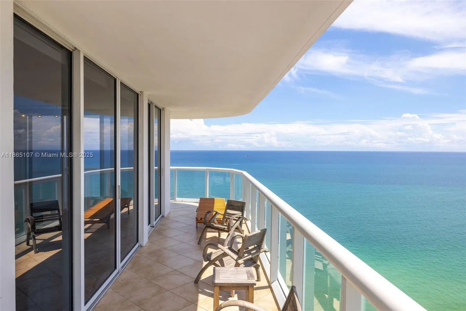 6365 Collins Ave, #2703
