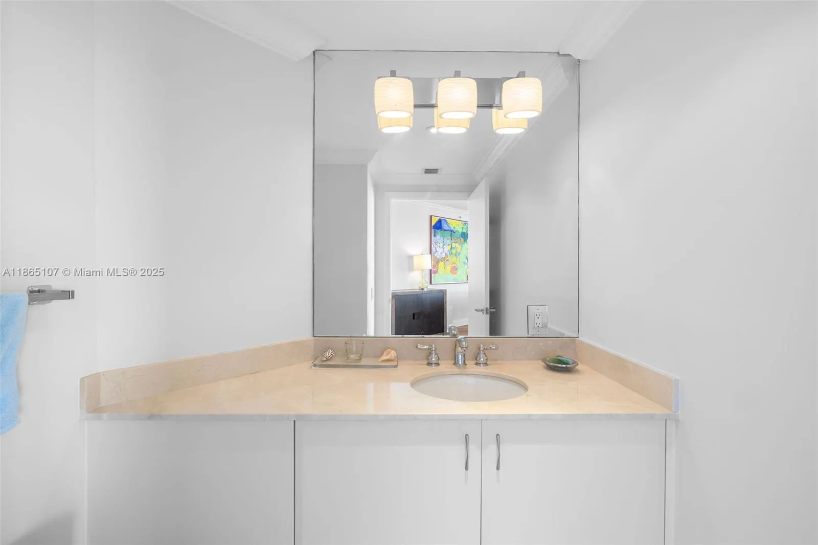 6365 Collins Ave, #2703