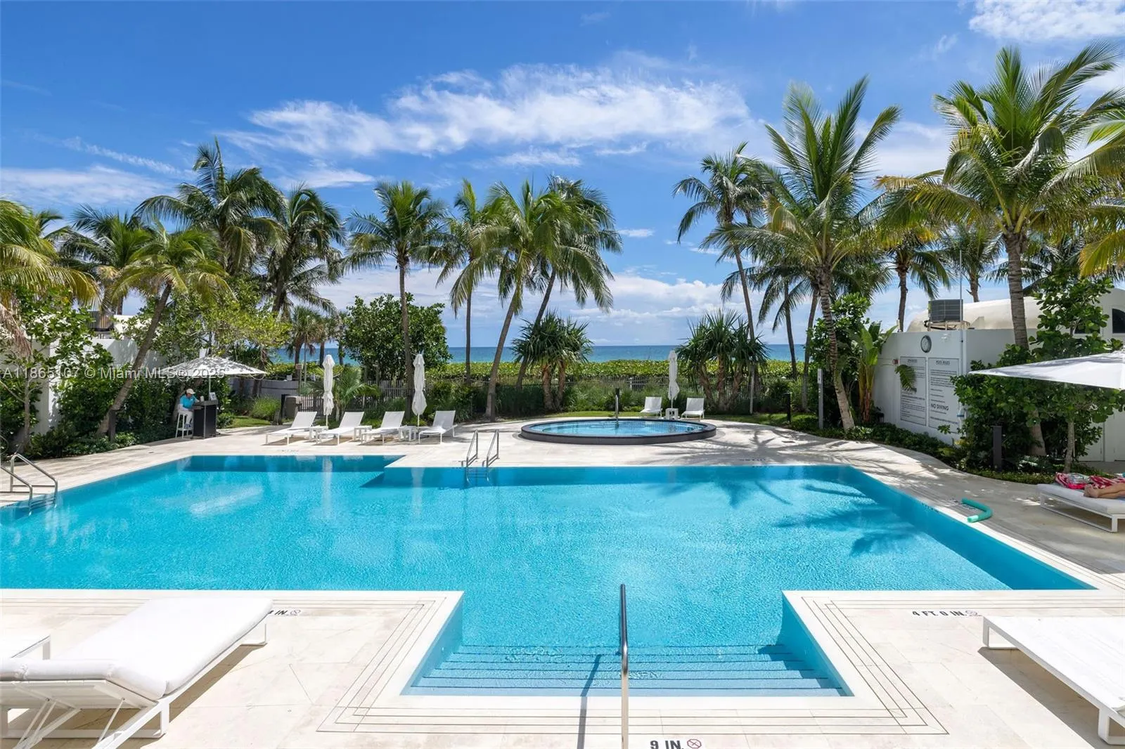 6365 Collins Ave, #2703