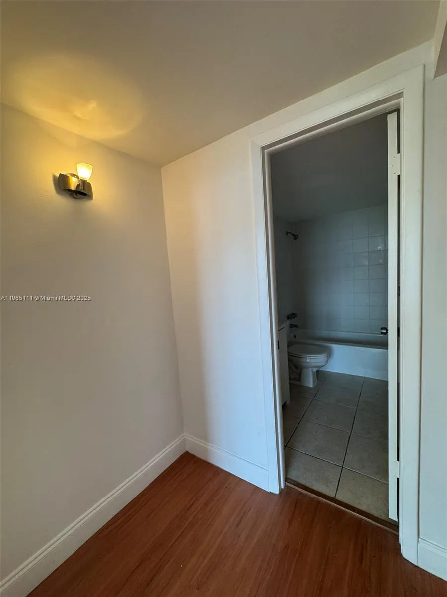 1080 94th St, #407