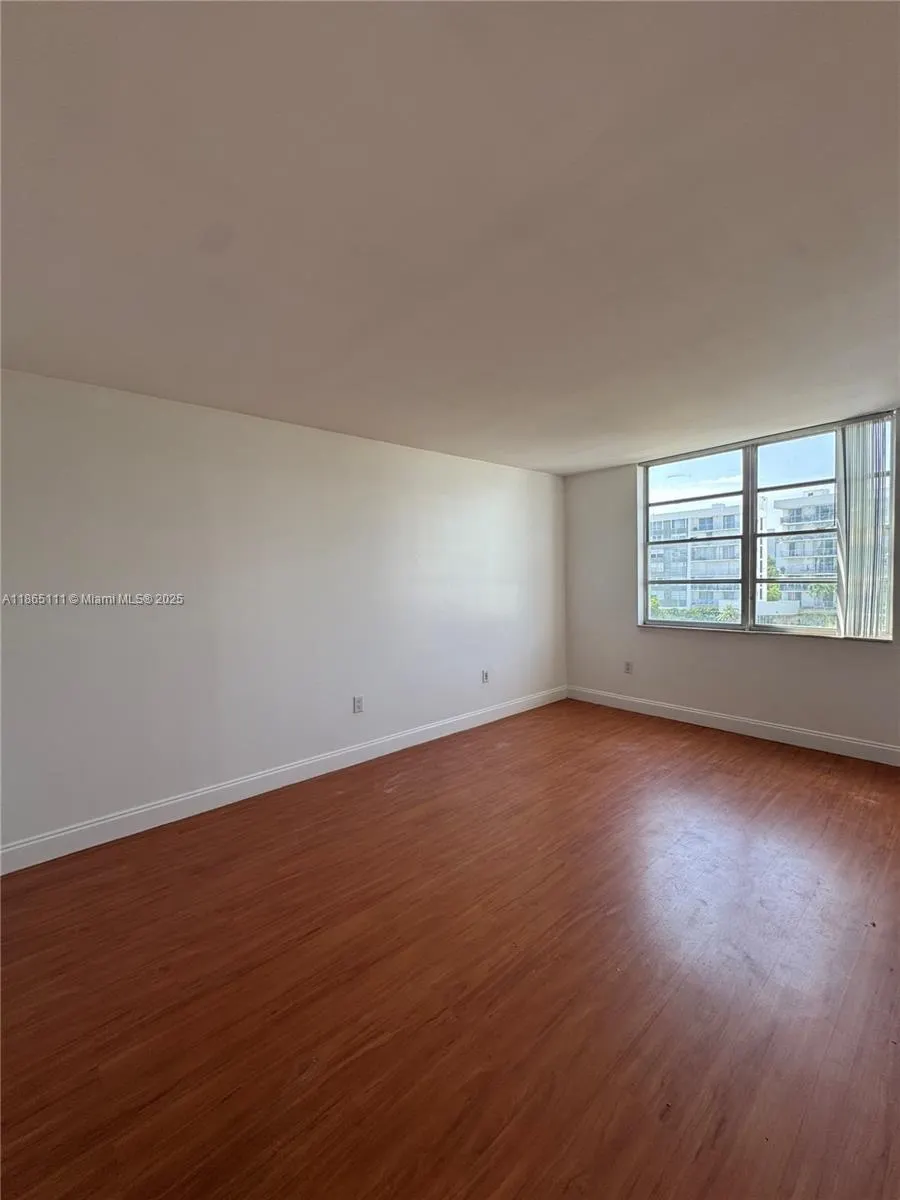 1080 94th St, #407