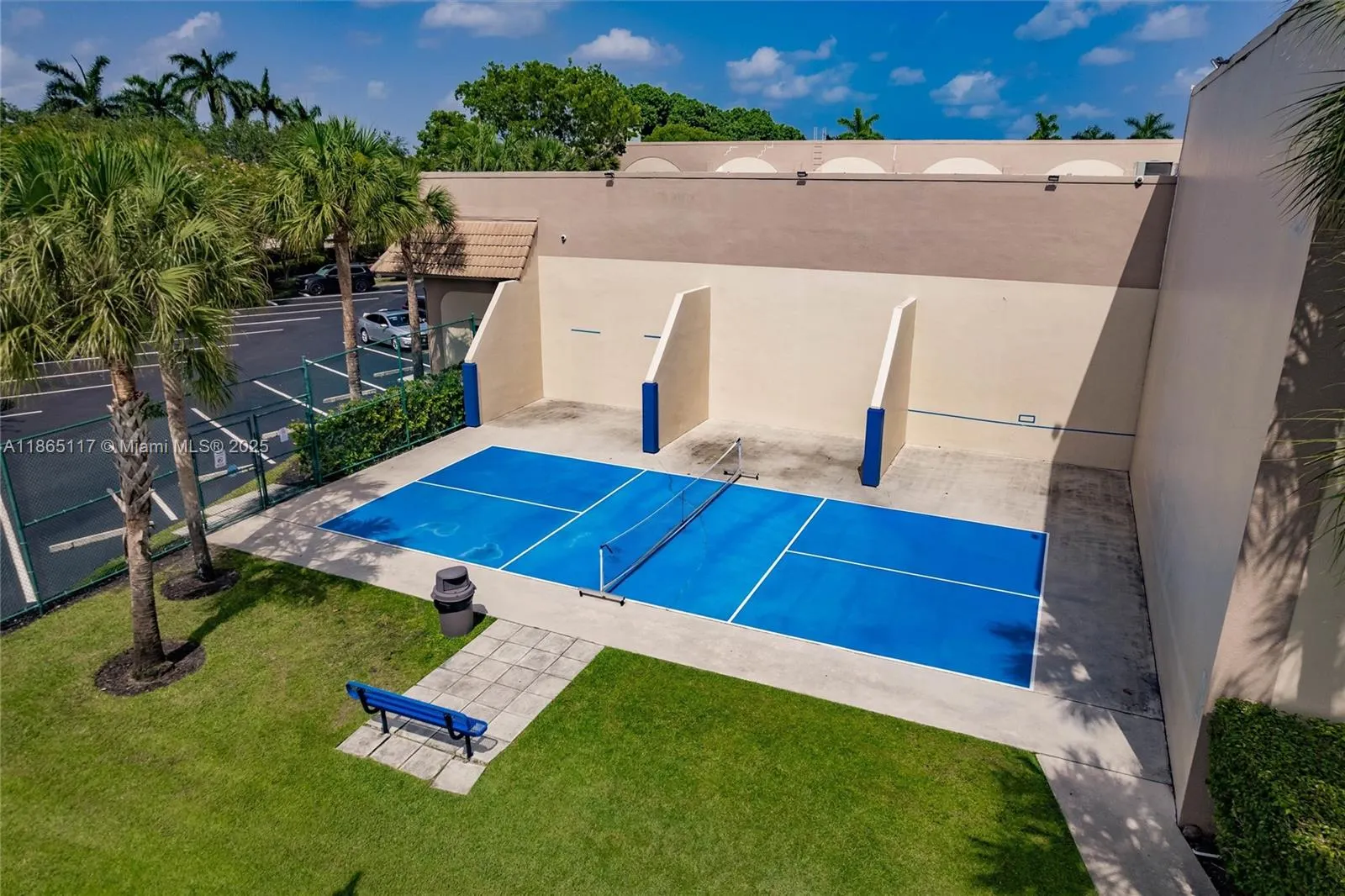 23 Simonton Cir