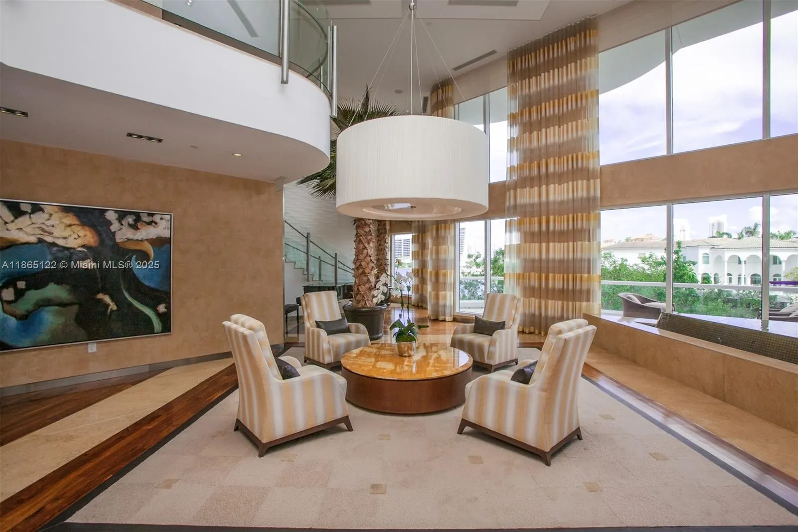 6000 Island Blvd, #707