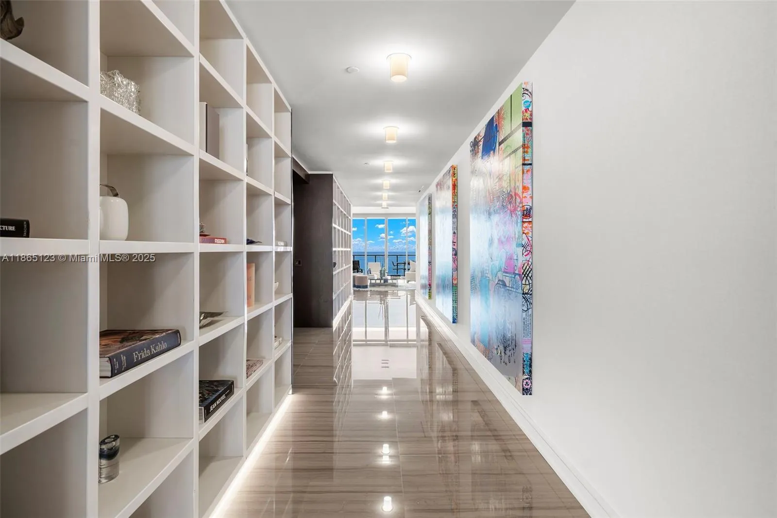 9701 Collins Ave, #1903S