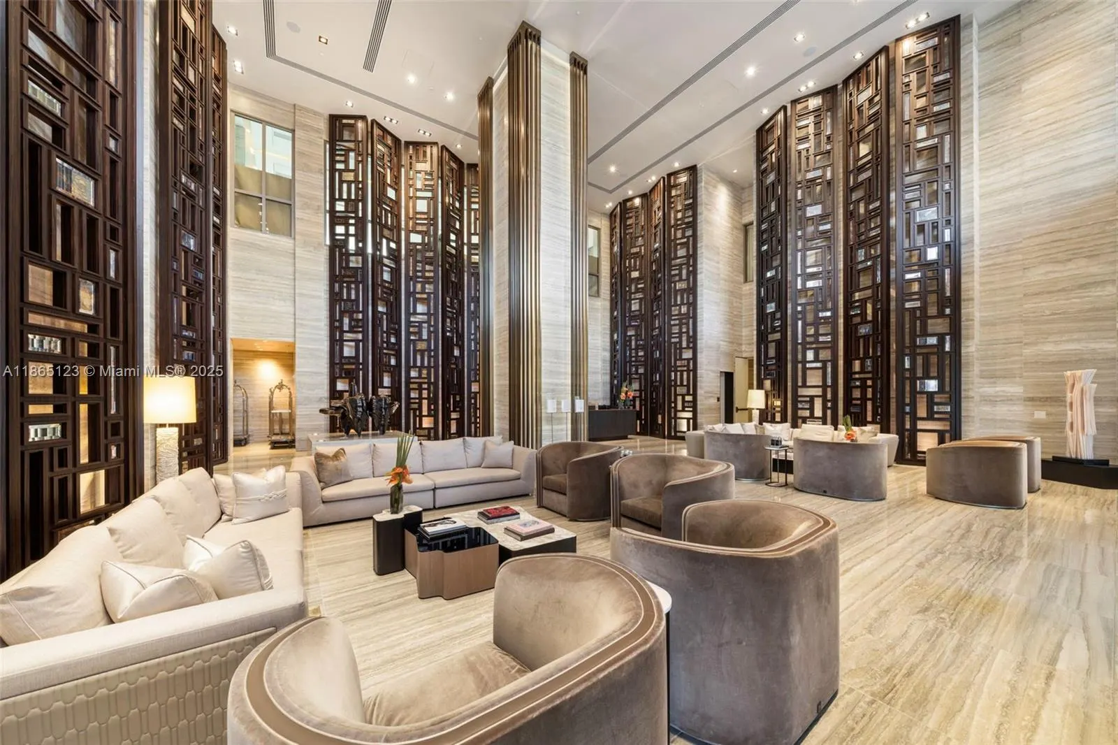 9701 Collins Ave, #1903S