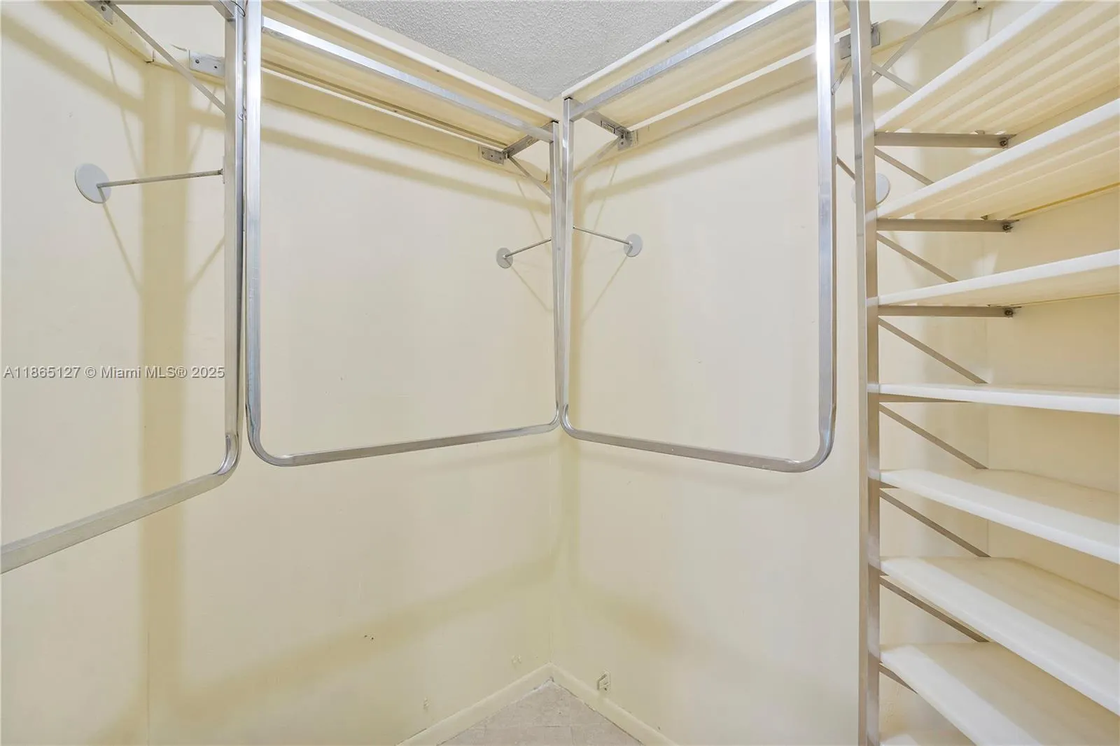 9091 Lime Bay Blvd, #110
