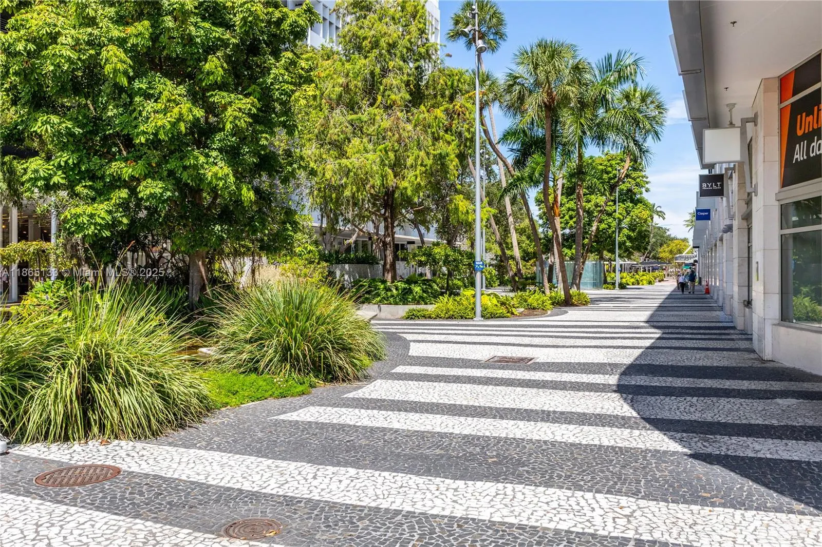 1331 Lincoln Rd, #1302