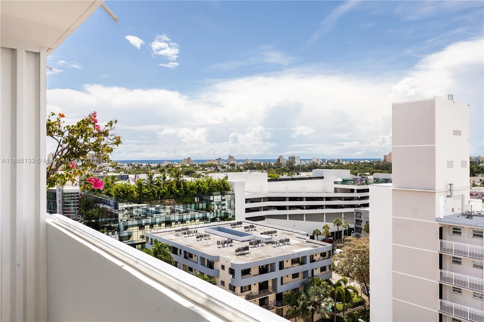 1331 Lincoln Rd, #1302