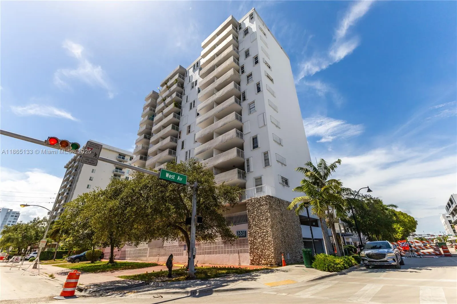 1331 Lincoln Rd, #1302