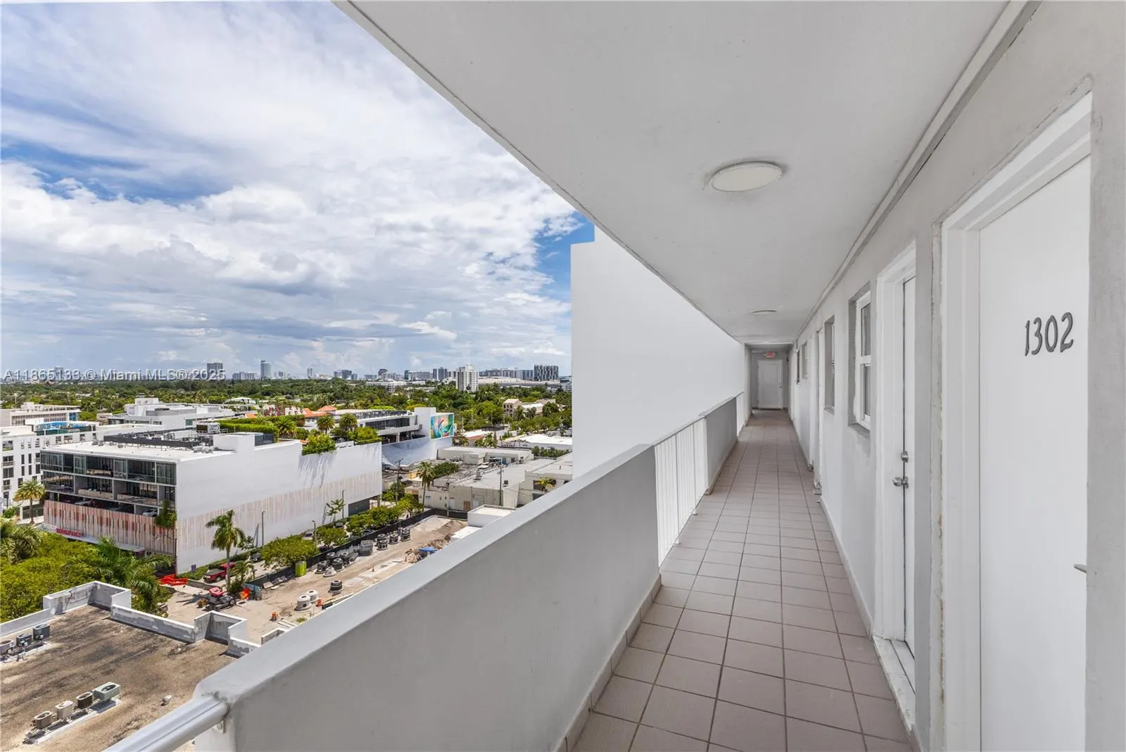 1331 Lincoln Rd, #1302