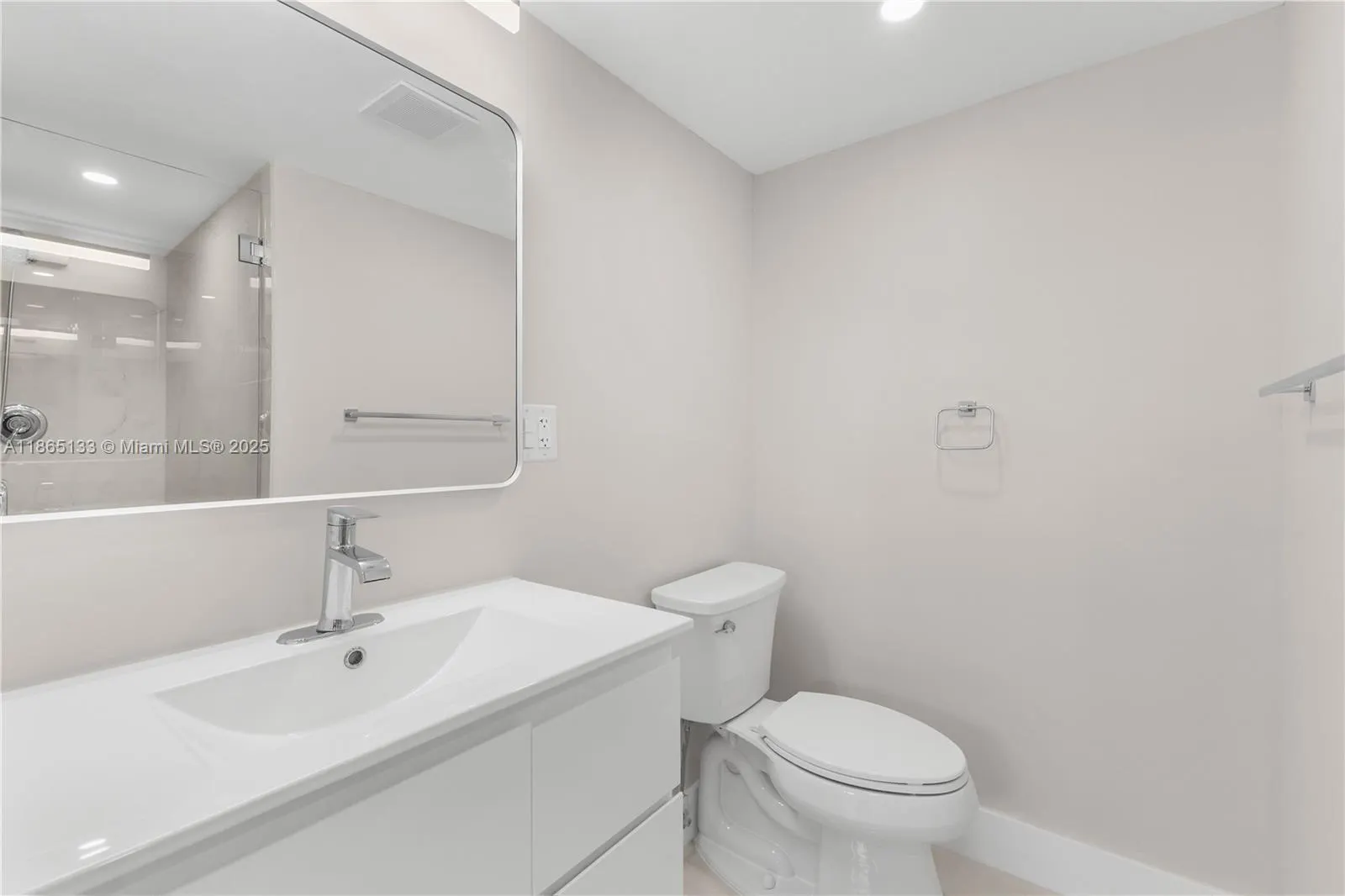 1331 Lincoln Rd, #1302
