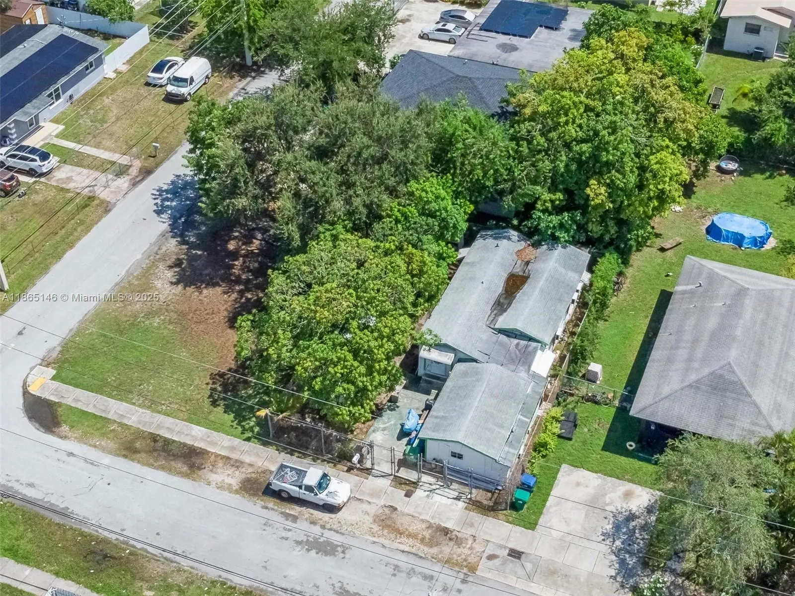 2106 NW 70th St