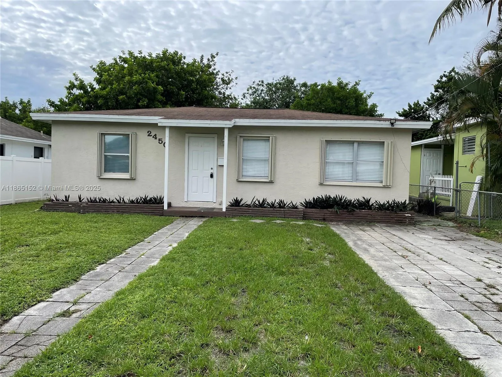 2450 Hayes St, #0