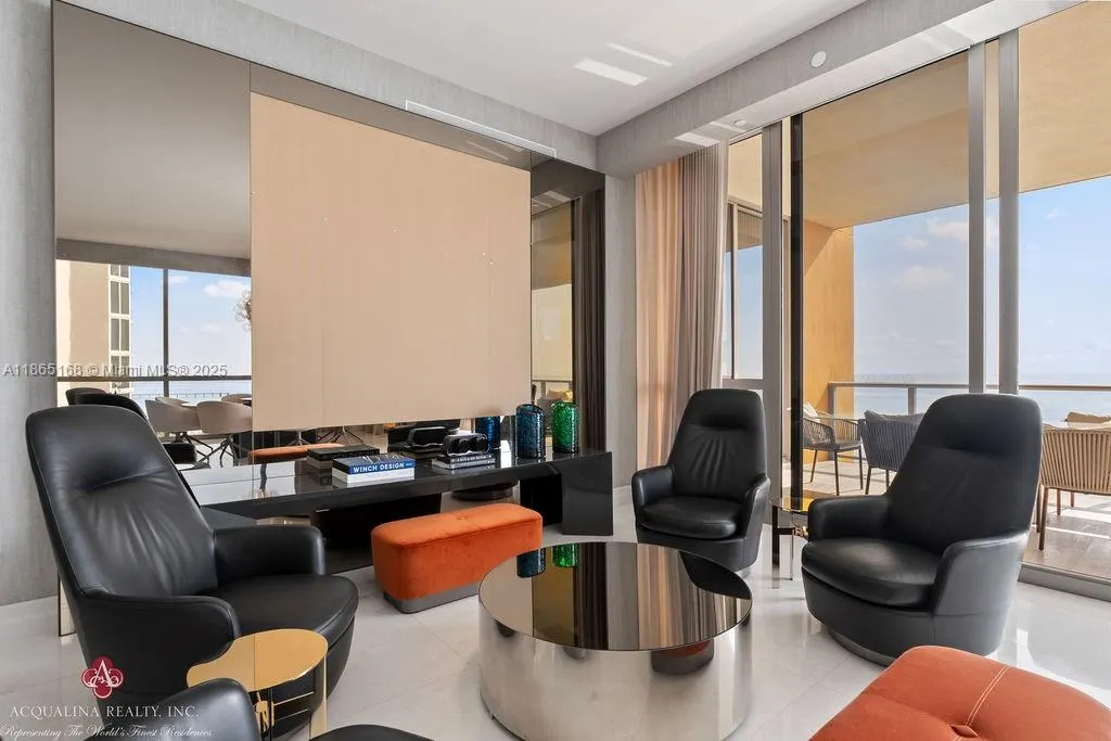 17749 Collins Ave, #902