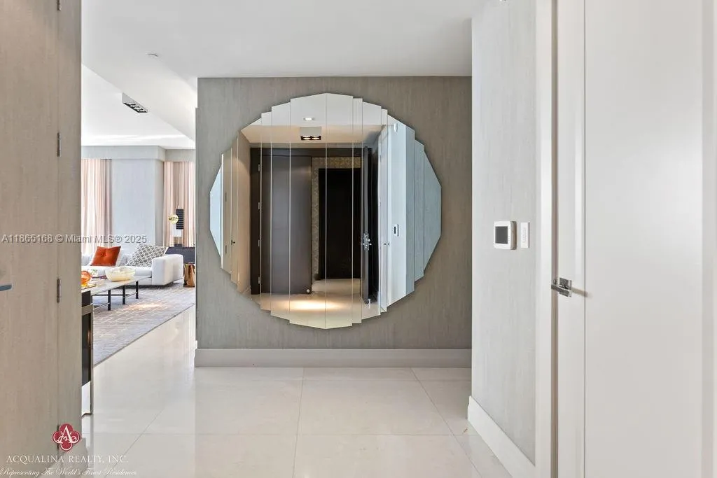 17749 Collins Ave, #902