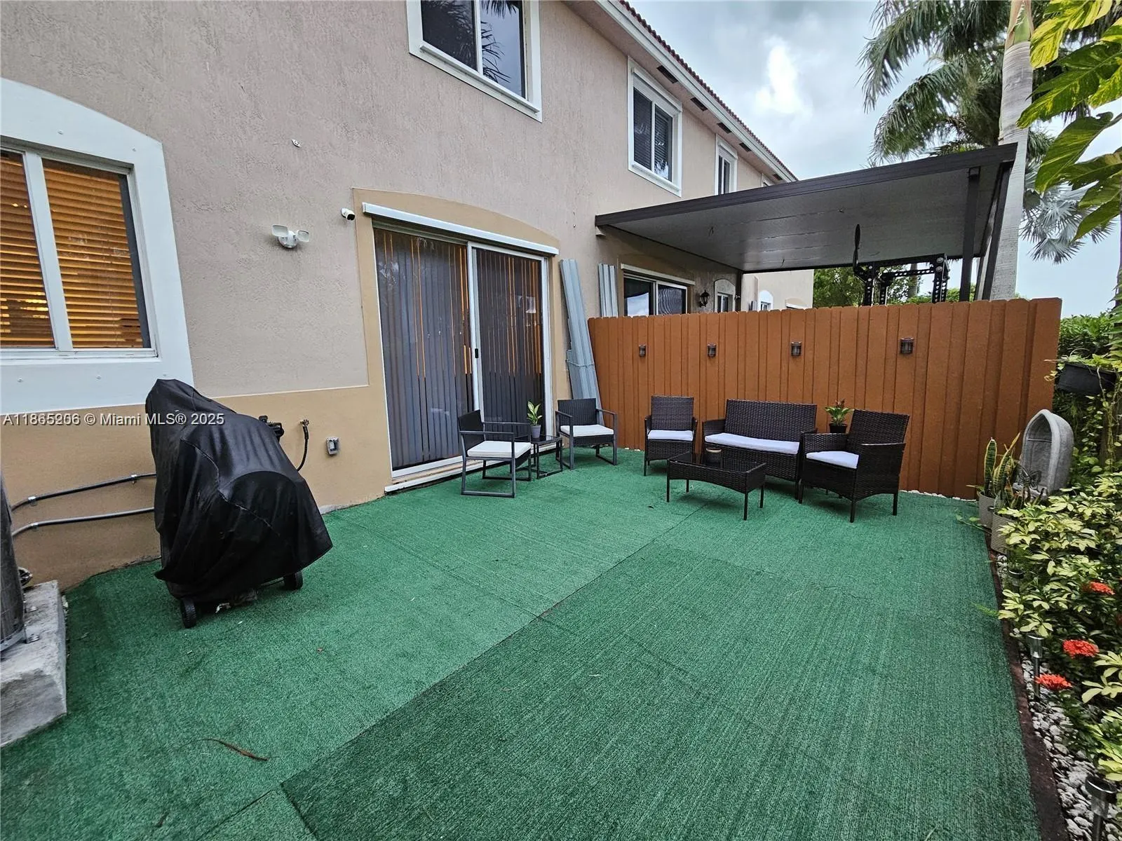 1015 SE 24th Ter, #1