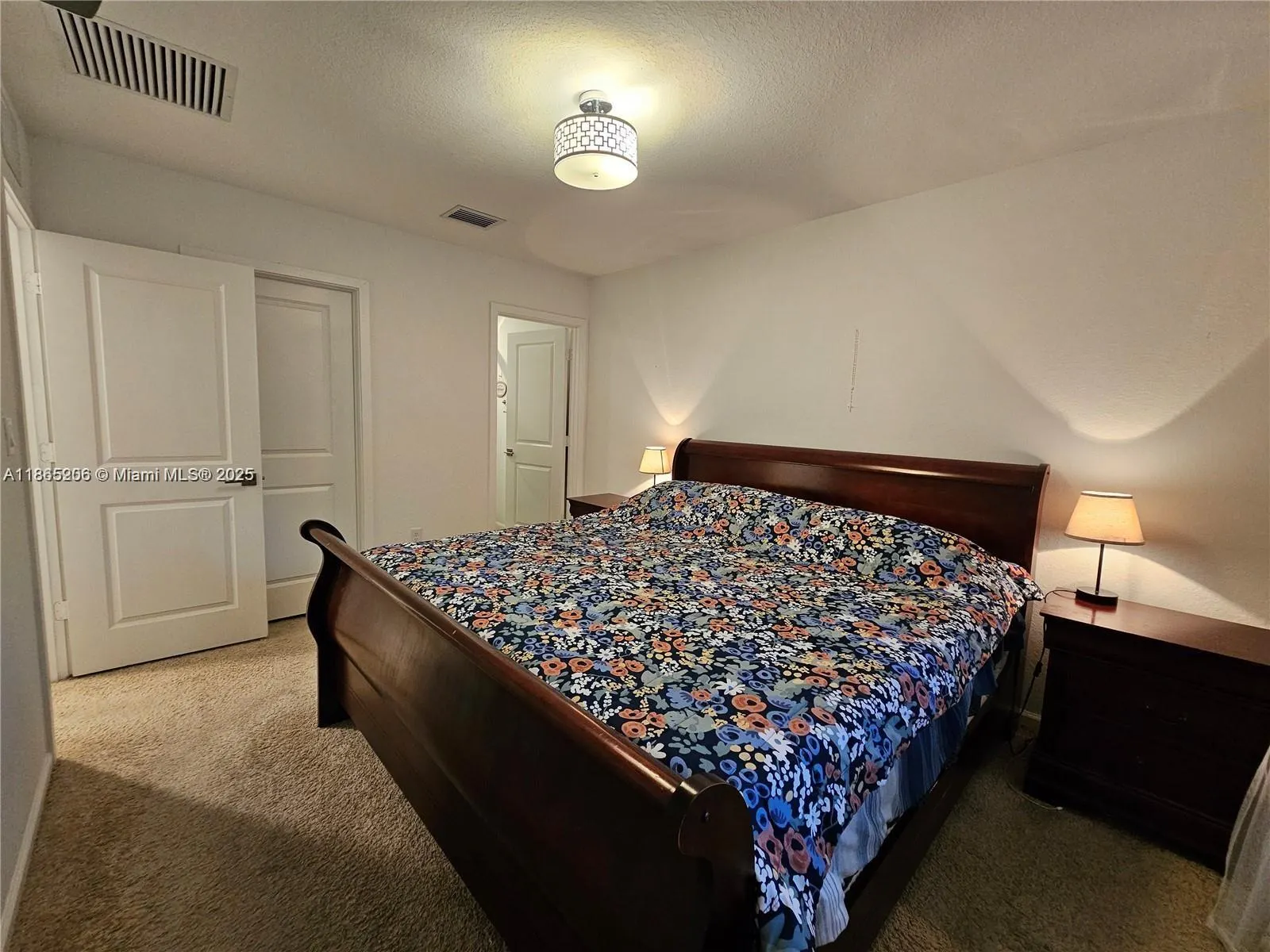 1015 SE 24th Ter, #1