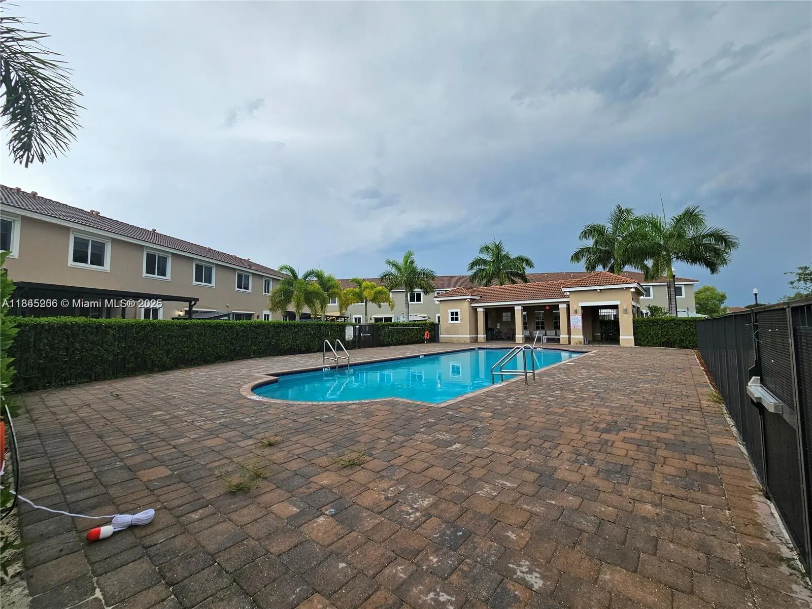 1015 SE 24th Ter, #1