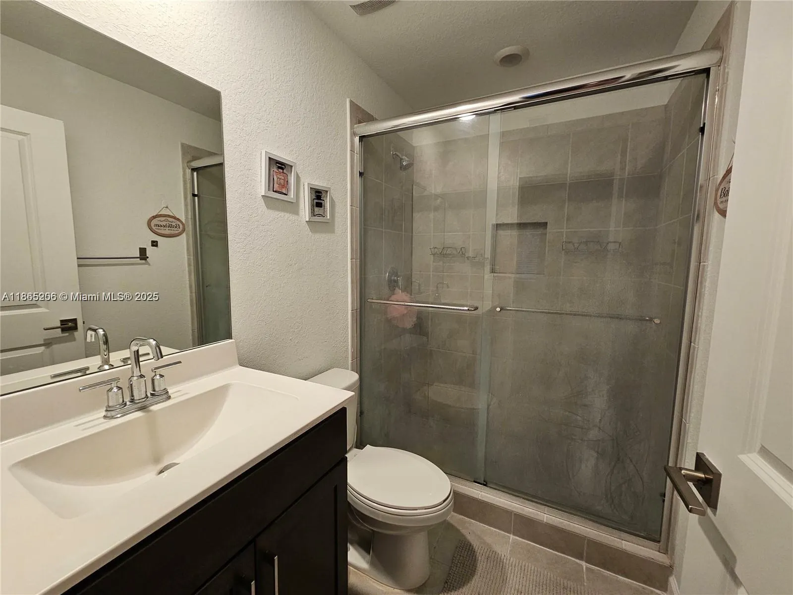 1015 SE 24th Ter, #1
