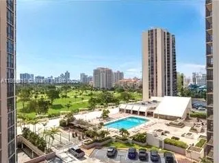 20335 W Country Club Dr, #502