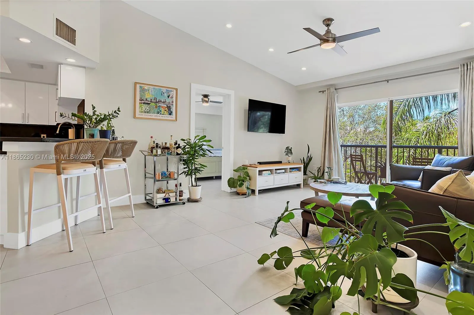 2009 SE 10th Ave, #322