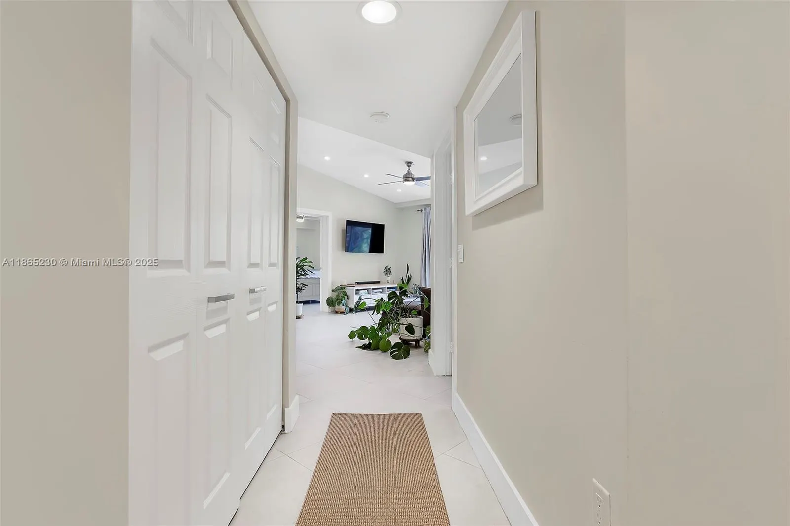 2009 SE 10th Ave, #322