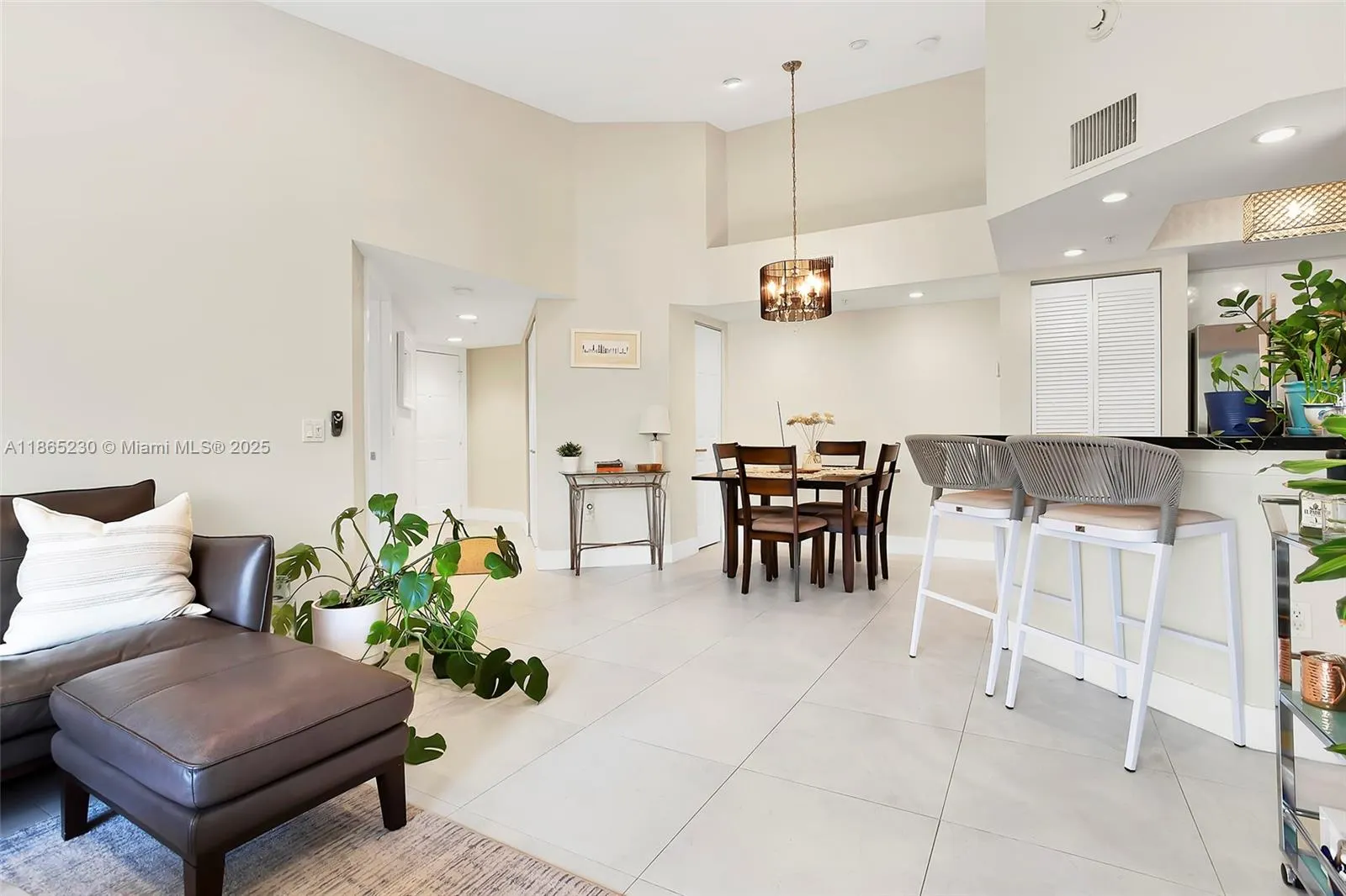 2009 SE 10th Ave, #322