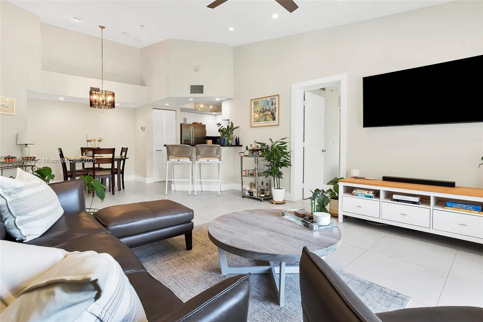 2009 SE 10th Ave, #322