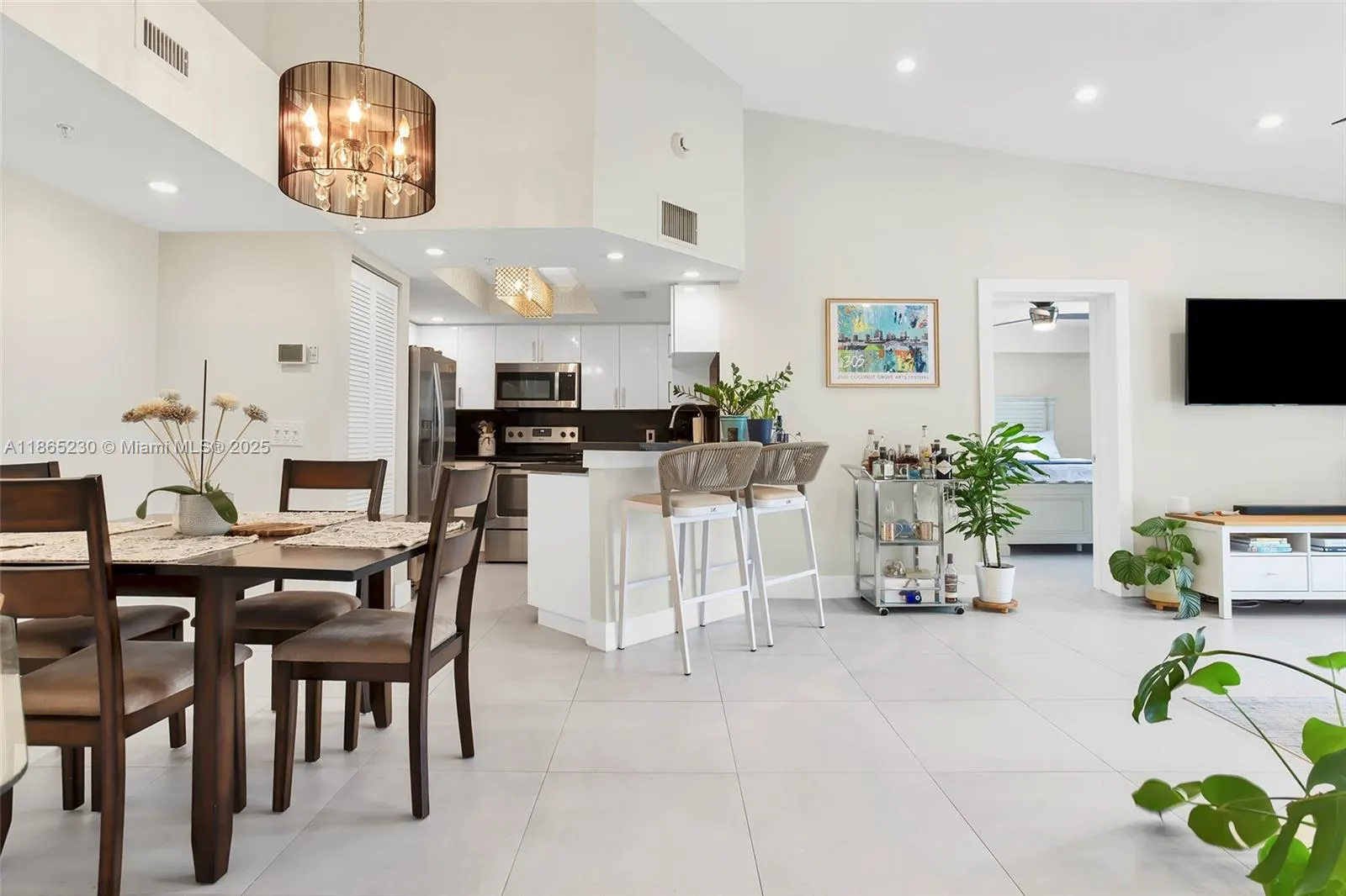 2009 SE 10th Ave, #322