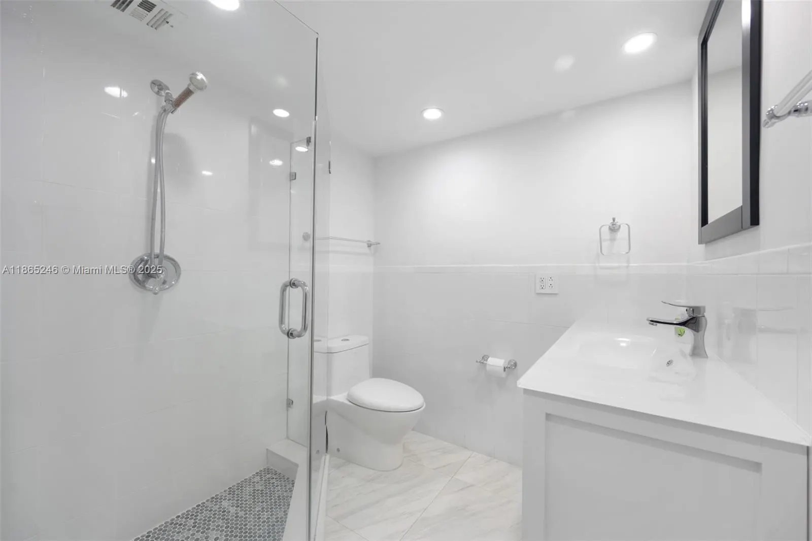 1620 N Ocean Blvd, #810