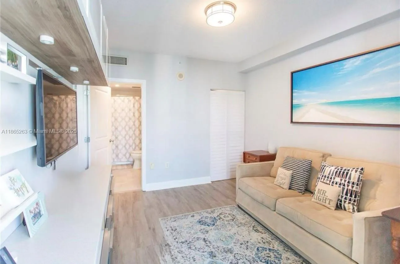 1250 S Miami Ave, #3504