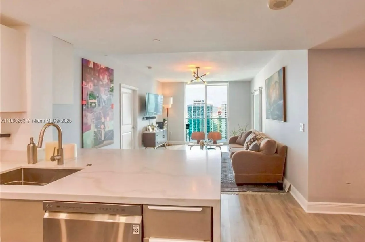 1250 S Miami Ave, #3504
