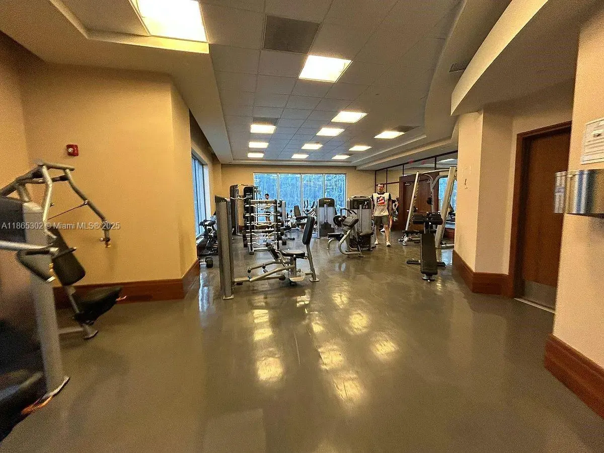 1060 Brickell Ave, #3309