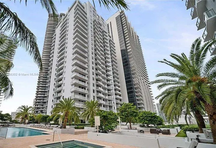 1060 Brickell Ave, #3309