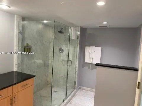 1717 N Bayshore Dr, #3246