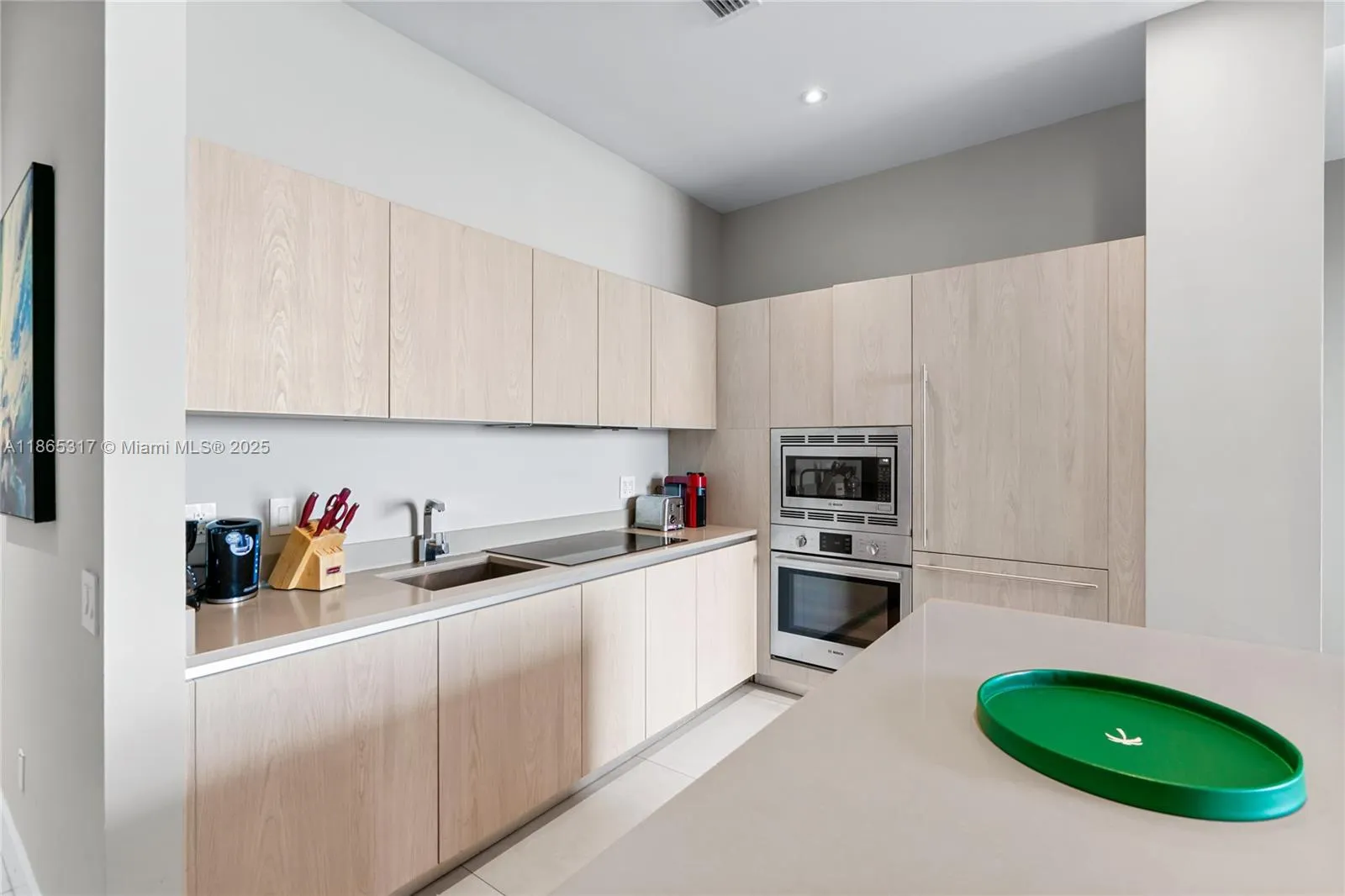 4111 S Ocean Dr, #702