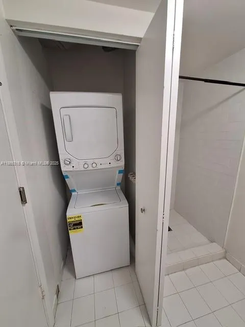690 SW 1st Ct, #2711