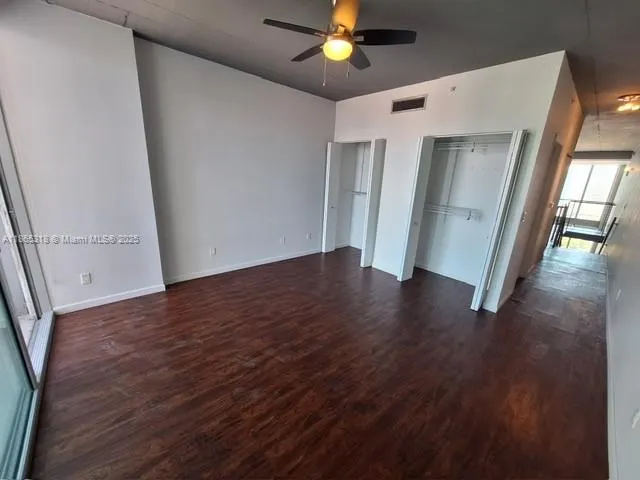 690 SW 1st Ct, #2711
