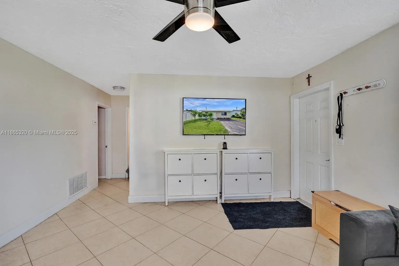 5404 NW 26th Ave
