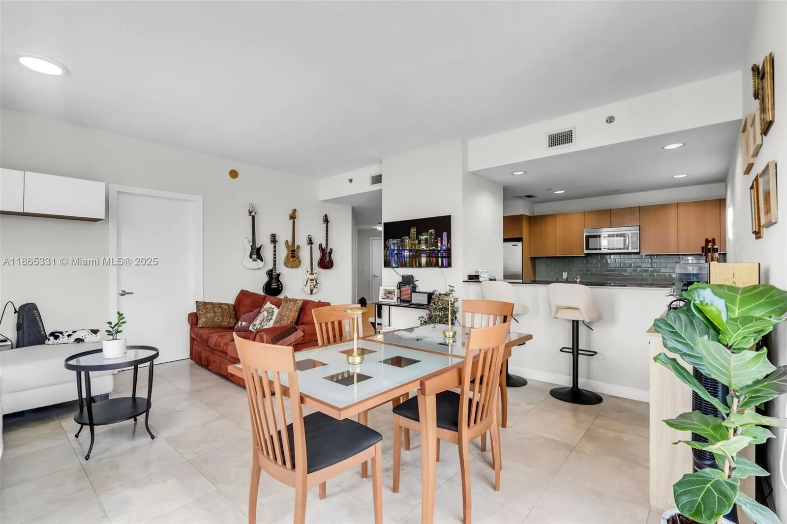 1060 Brickell Ave, #3601