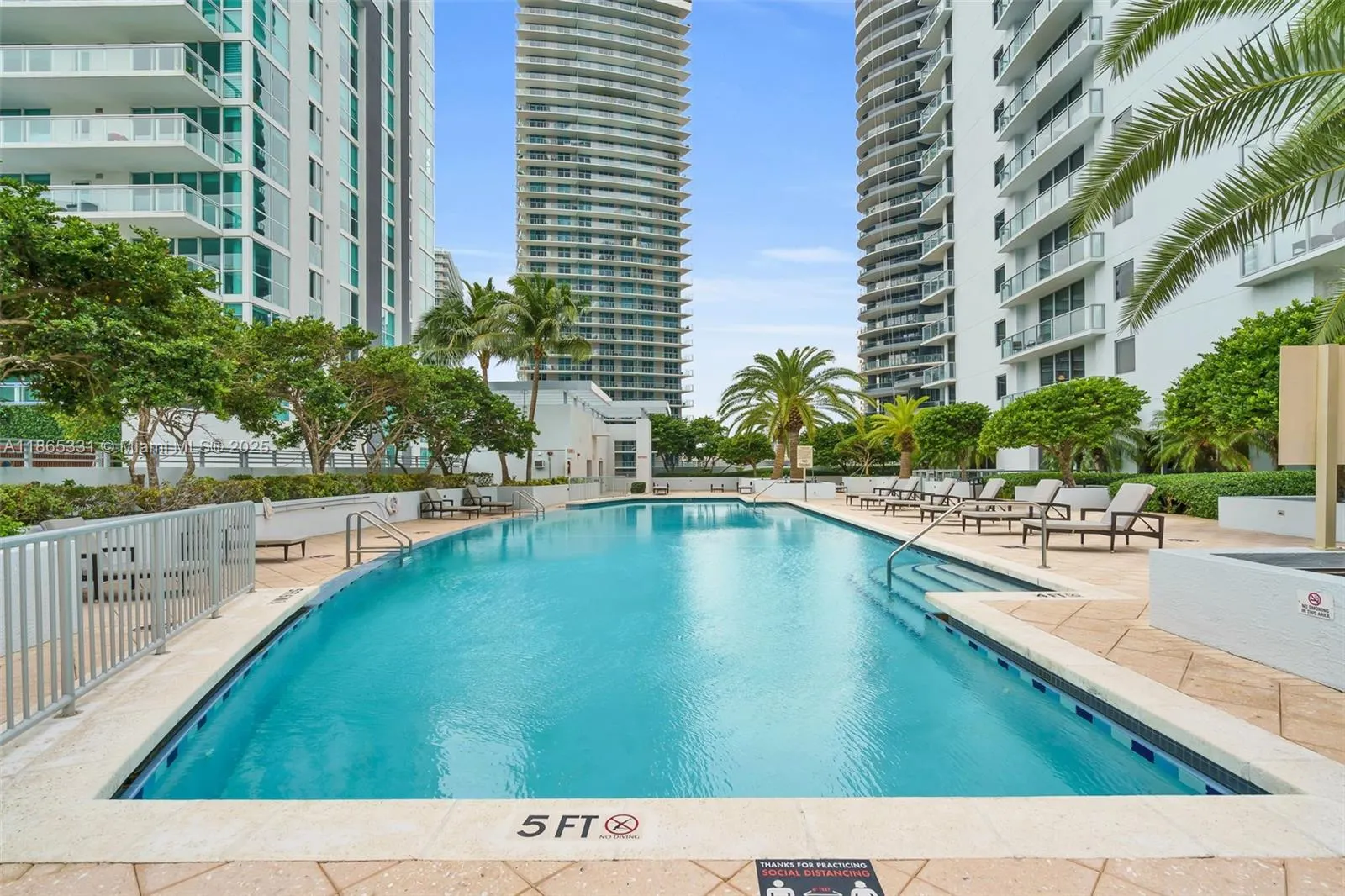 1060 Brickell Ave, #3601