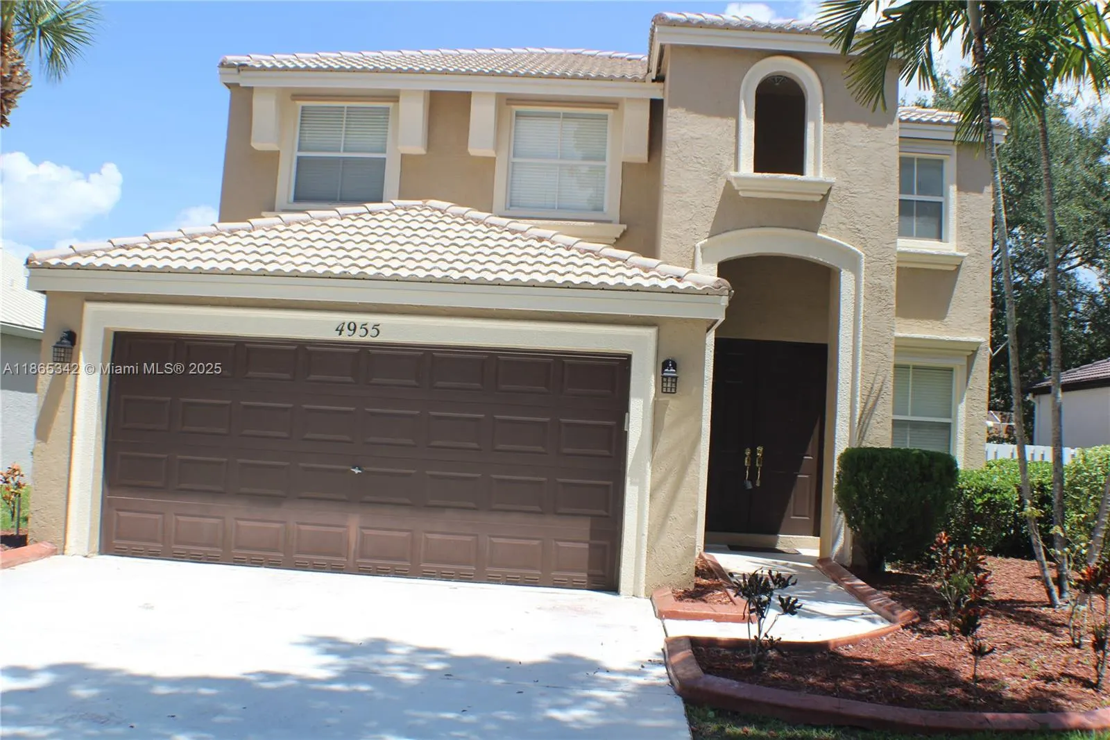 4955 SW 166th Ave