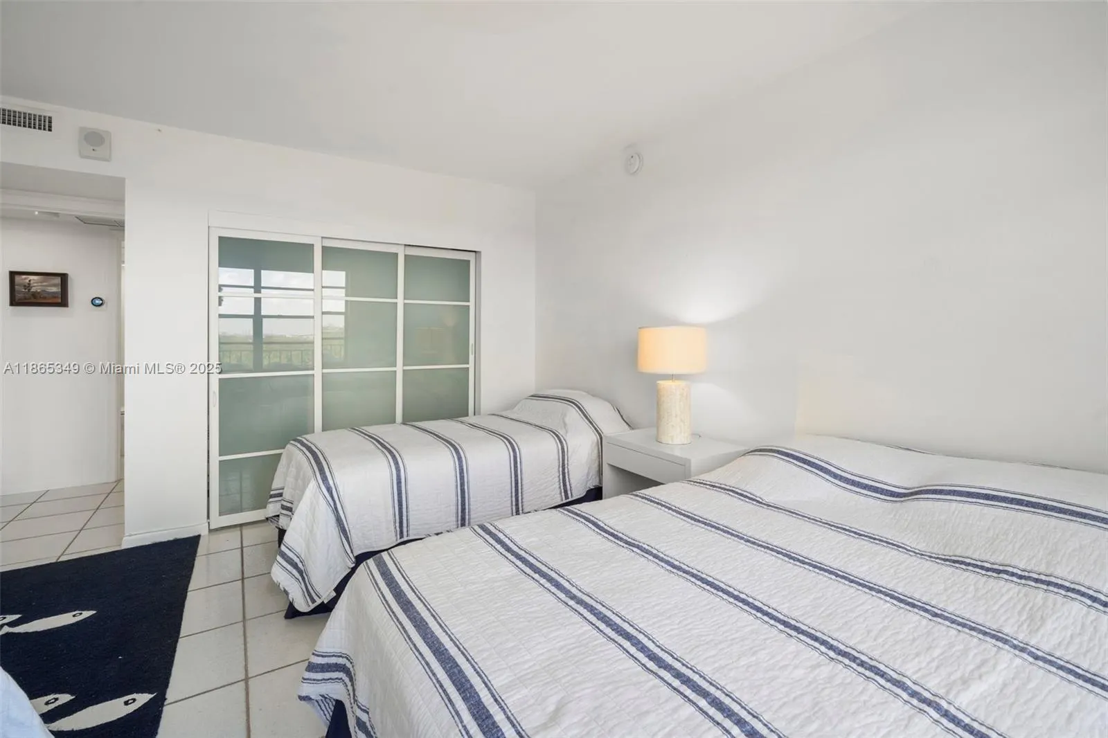 155 Ocean Lane Dr, #1104