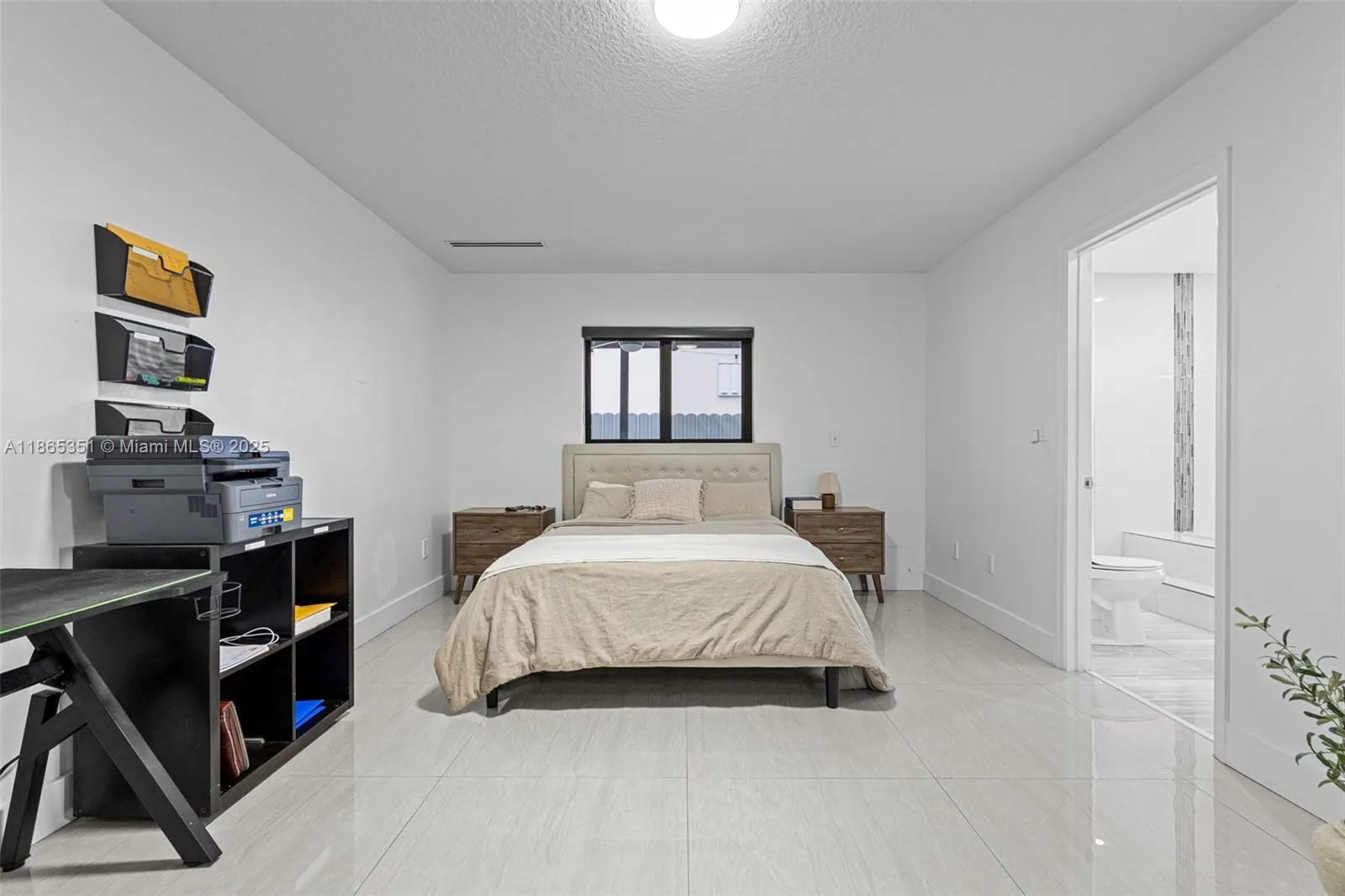 8705 NW 150th Ter