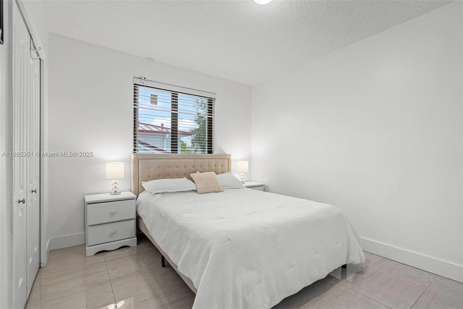 8705 NW 150th Ter