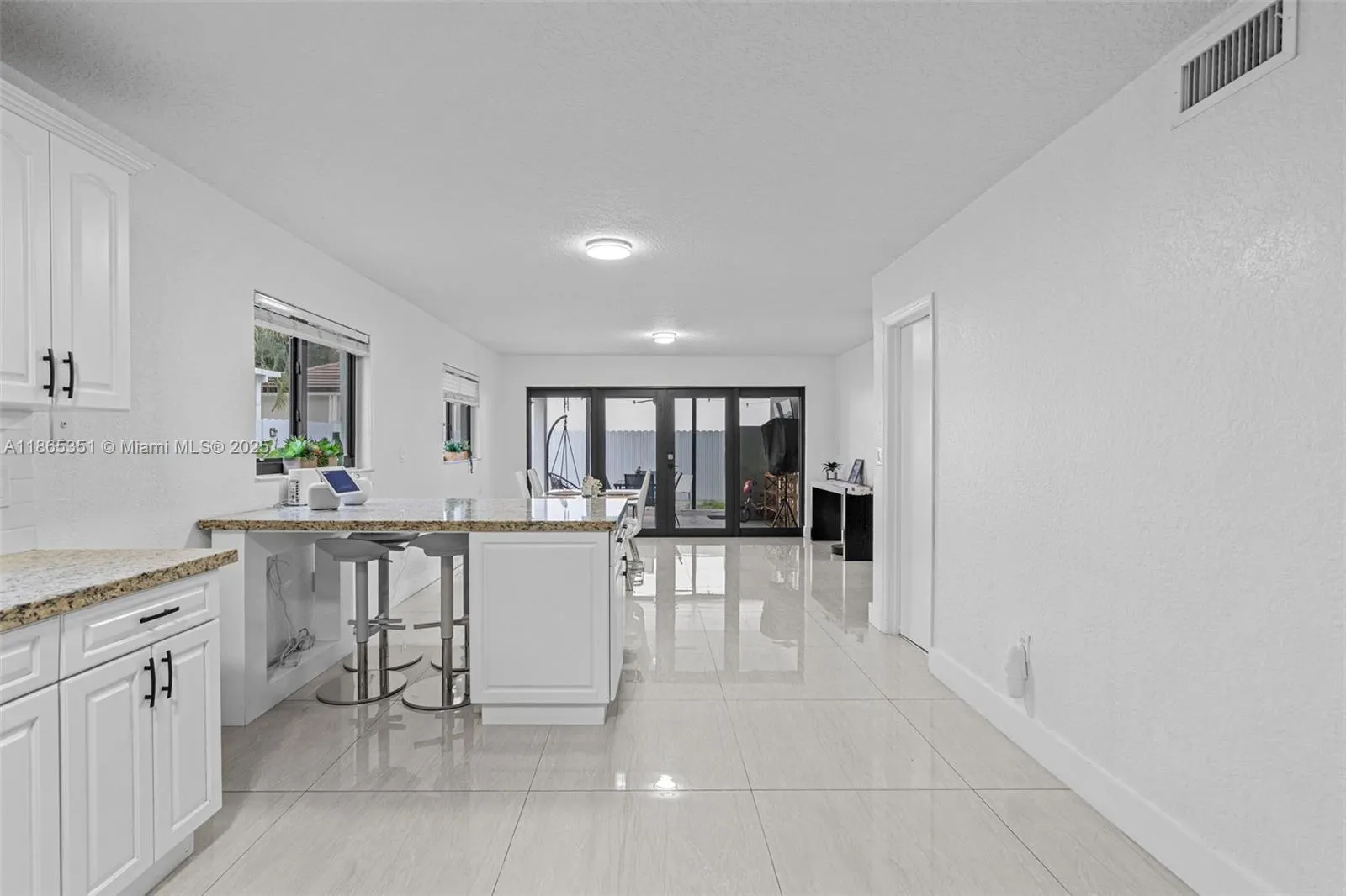 8705 NW 150th Ter