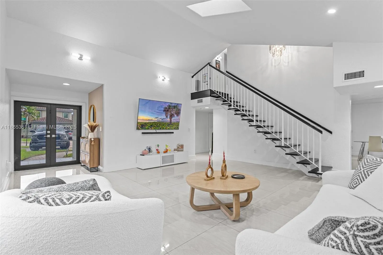 8705 NW 150th Ter