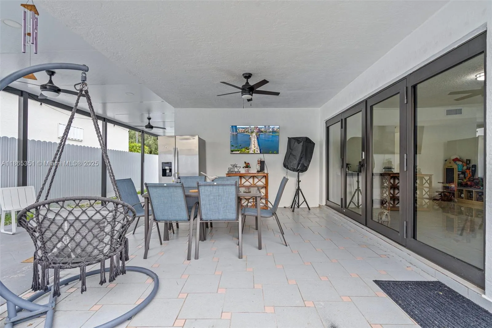 8705 NW 150th Ter