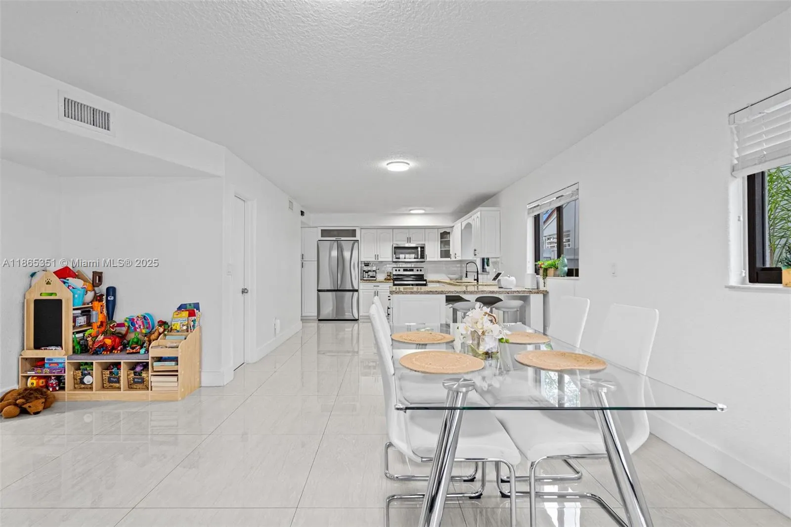 8705 NW 150th Ter