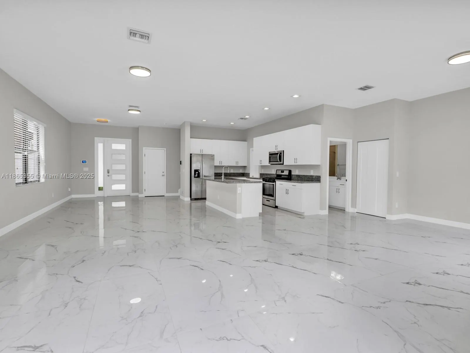 4924 Whispering Way
